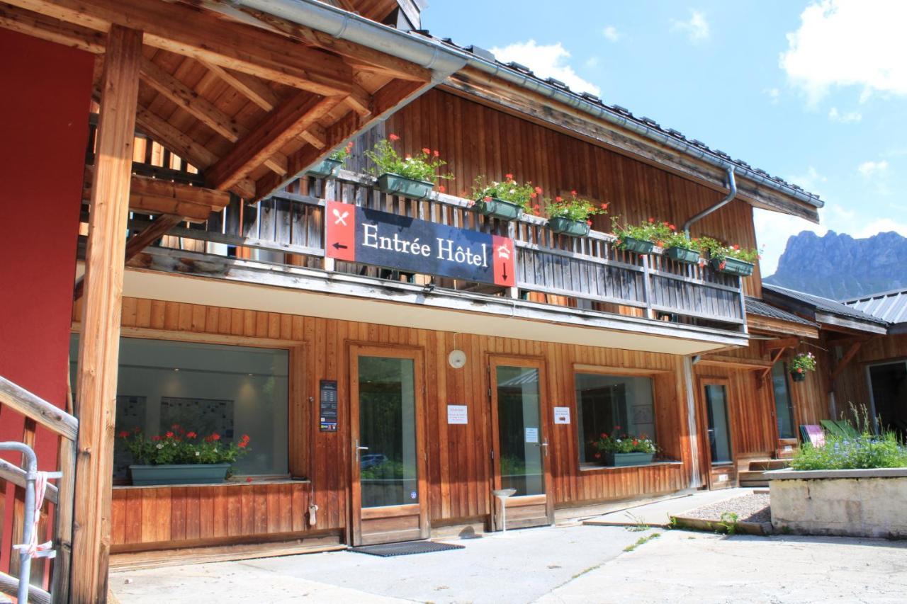 Chalet Hotel Vaccapark Le Praz de Lys Exterior photo