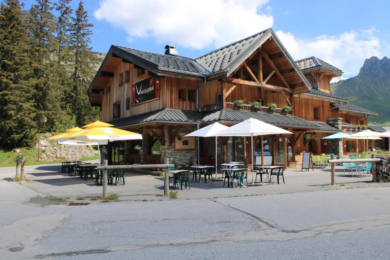 Chalet Hotel Vaccapark Le Praz de Lys Exterior photo