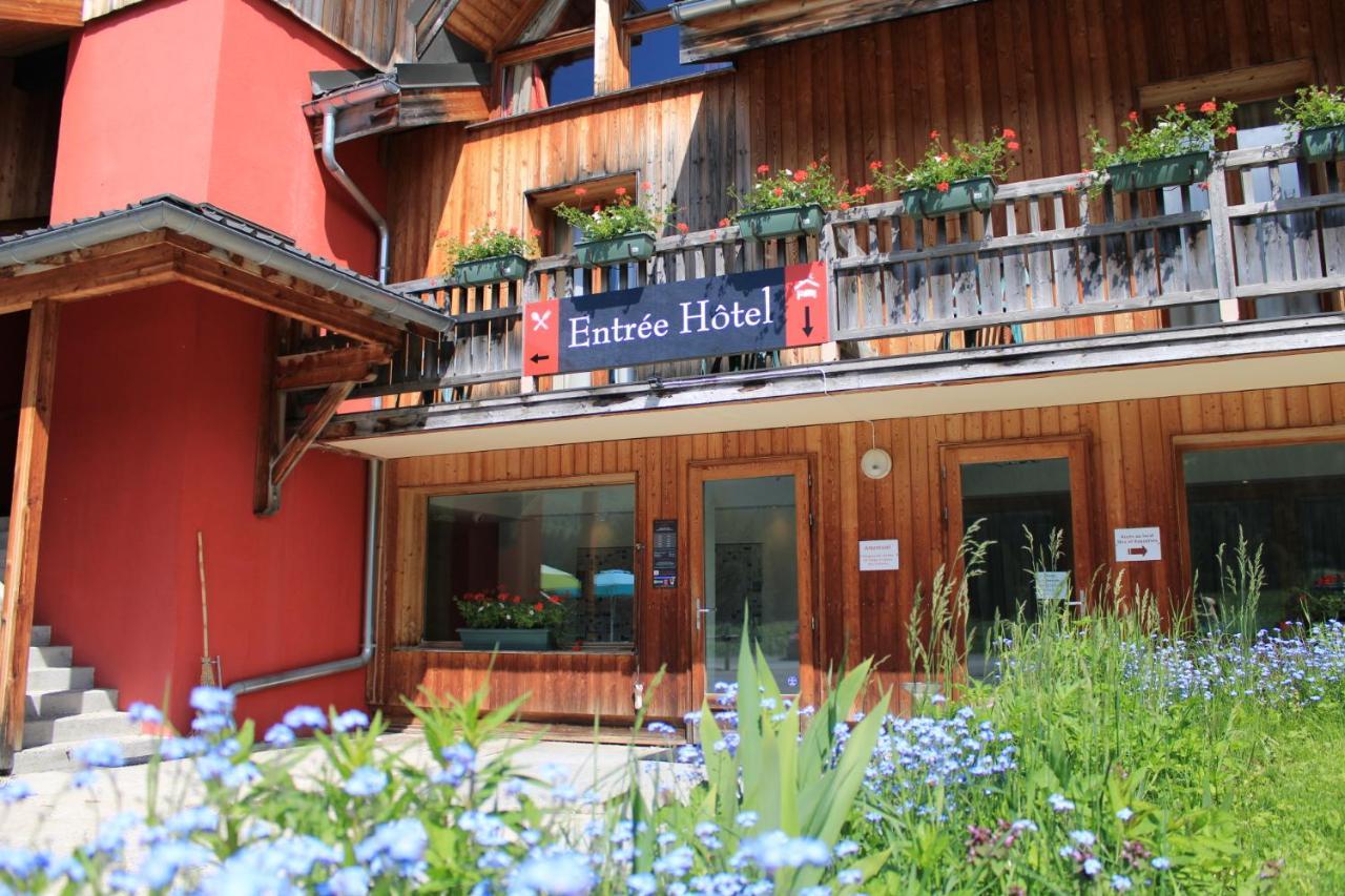 Chalet Hotel Vaccapark Le Praz de Lys Exterior photo