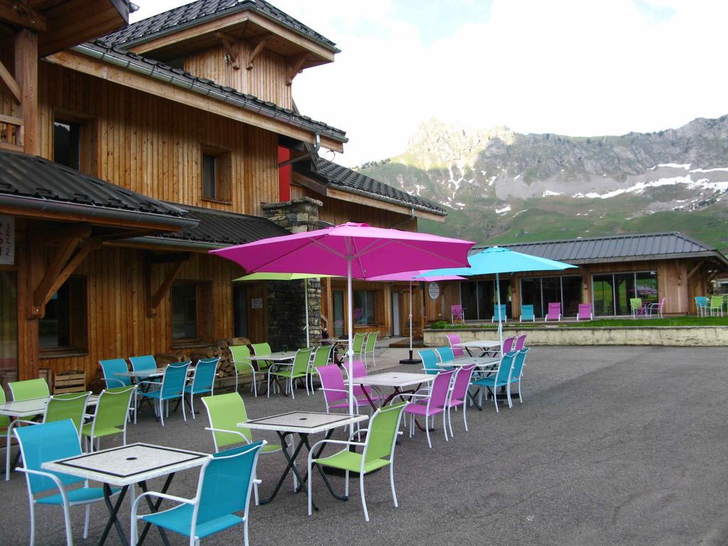 Chalet Hotel Vaccapark Le Praz de Lys Exterior photo